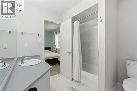 58 Anderson Court Ancaster ON L9G 4Z7