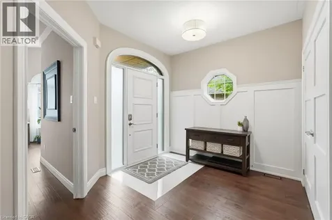 58 Anderson Court Ancaster ON L9G 4Z7