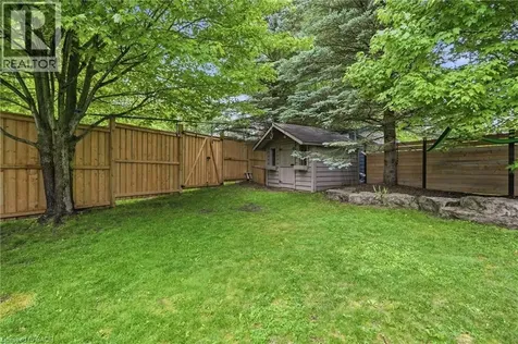 58 Anderson Court Ancaster ON L9G 4Z7