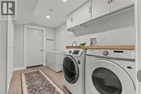 82 Summerberry Way Hamilton ON L9B 0G1