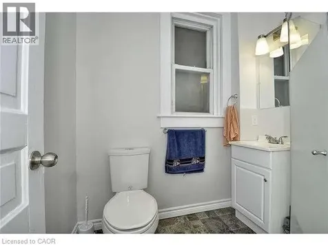 153 Dawson Street Waterloo ON N2L 1R9