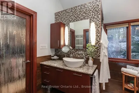 5 Sumac Road Clarington ON L0B 1B0