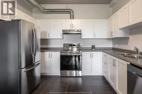 2109 Ottawa Street Windsor ON N8Y 1R8