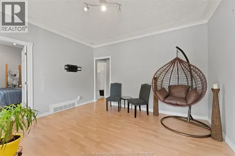 759 Glengarry Avenue Windsor ON N9A 1R4
