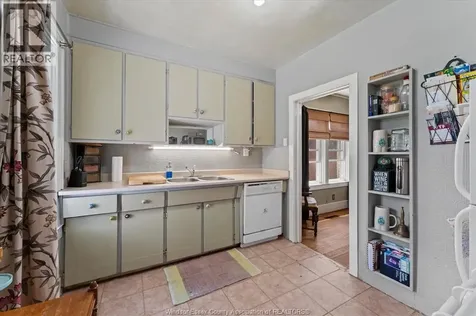1510 Elsmere Avenue Windsor ON N8X 4H3
