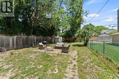 1510 Elsmere Avenue Windsor ON N8X 4H3
