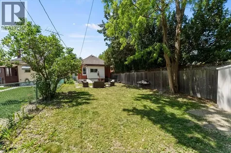 1510 Elsmere Avenue Windsor ON N8X 4H3