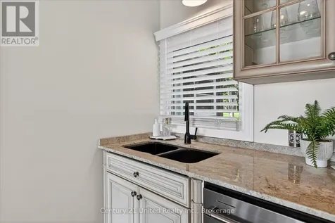 1515 O'connor Drive Selwyn ON K0L 1T0
