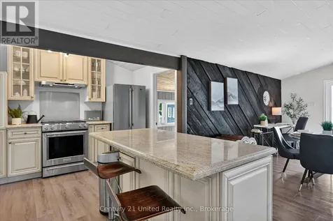 1515 O'connor Drive Selwyn ON K0L 1T0