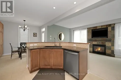 504 Landswood Way Ottawa ON K2S 0A5