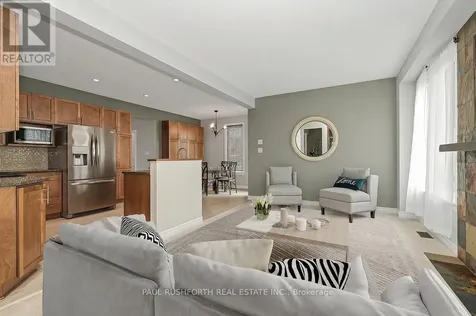 504 Landswood Way Ottawa ON K2S 0A5