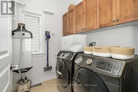504 Landswood Way Ottawa ON K2S 0A5