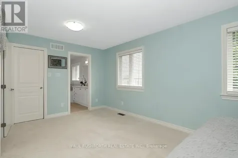 504 Landswood Way Ottawa ON K2S 0A5