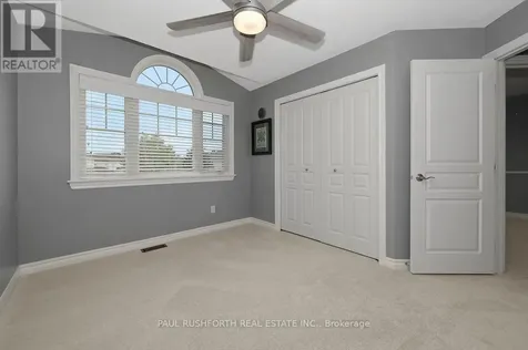 504 Landswood Way Ottawa ON K2S 0A5