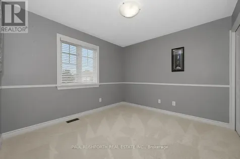 504 Landswood Way Ottawa ON K2S 0A5
