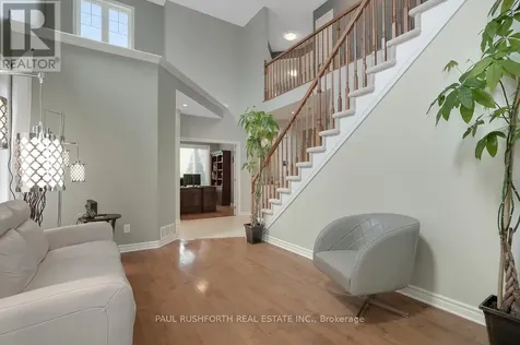 504 Landswood Way Ottawa ON K2S 0A5