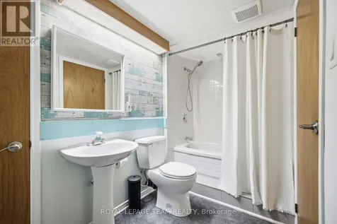 3246 Elizabeth Street Ottawa ON K0A 2W0