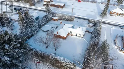 3246 Elizabeth Street Ottawa ON K0A 2W0