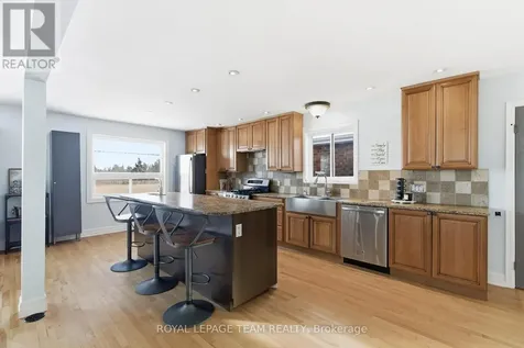 3246 Elizabeth Street Ottawa ON K0A 2W0