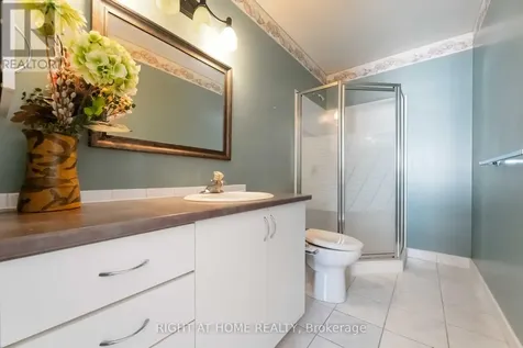 160 Grassy Plains Drive Ottawa ON K2M 2S1