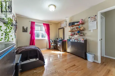 160 Grassy Plains Drive Ottawa ON K2M 2S1