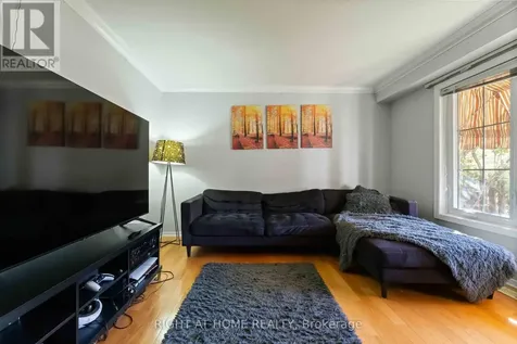 160 Grassy Plains Drive Ottawa ON K2M 2S1