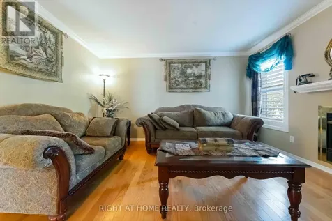 160 Grassy Plains Drive Ottawa ON K2M 2S1