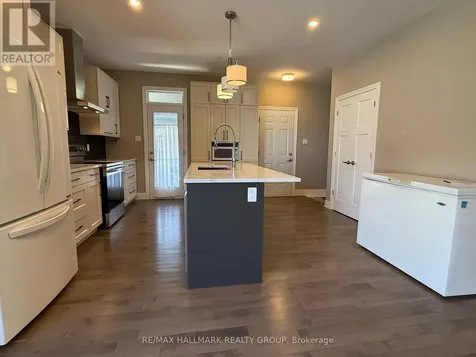 23 Solara Private Clarence-rockland ON K4K 0K9