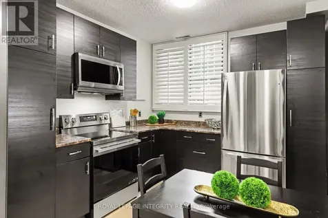200 Bay Street South Ottawa ON K1R 7W8