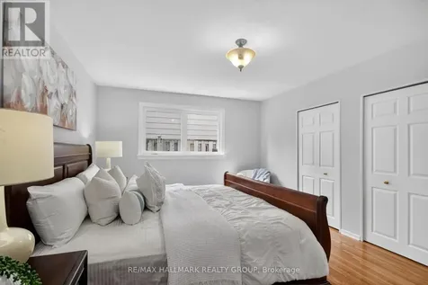 37 Parkwood Crescent Ottawa ON K1B 3J5