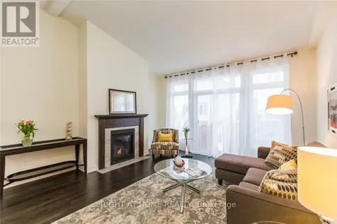 113 Passageway Way Ottawa ON K2M 1H6