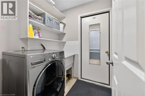 34 Capri Crescent Hamilton ON L8E 4J7