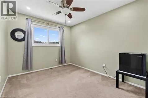 34 Capri Crescent Hamilton ON L8E 4J7