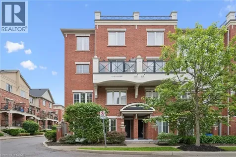 43 Hays Boulevard Oakville ON L6H 0J1