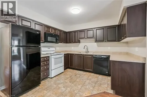 43 Hays Boulevard Oakville ON L6H 0J1