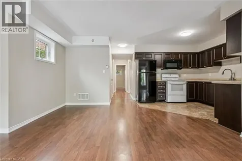 43 Hays Boulevard Oakville ON L6H 0J1
