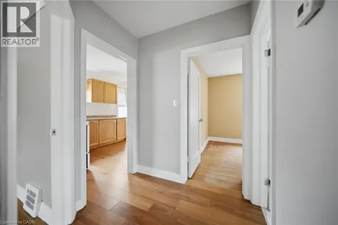 1076 Clearview Avenue Burlington ON L7T 2J1