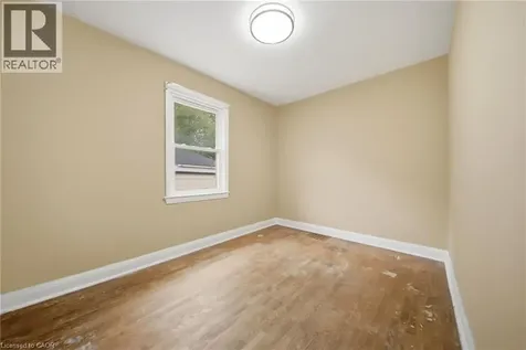 1076 Clearview Avenue Burlington ON L7T 2J1