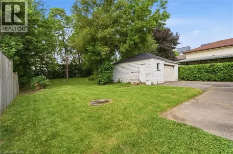 1076 Clearview Avenue Burlington ON L7T 2J1