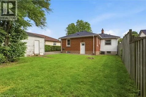 1076 Clearview Avenue Burlington ON L7T 2J1
