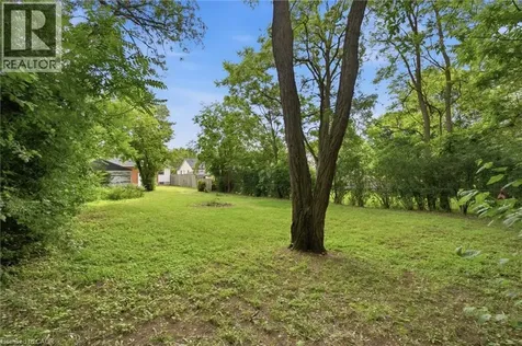 1076 Clearview Avenue Burlington ON L7T 2J1