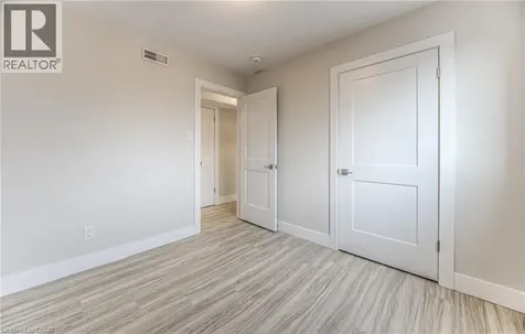 40 Daniel Avenue Kitchener ON N2K 2E9