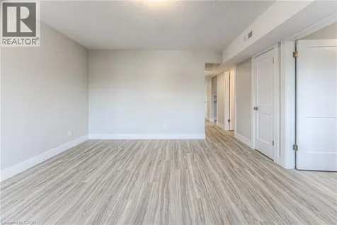 40 Daniel Avenue Kitchener ON N2K 2E9