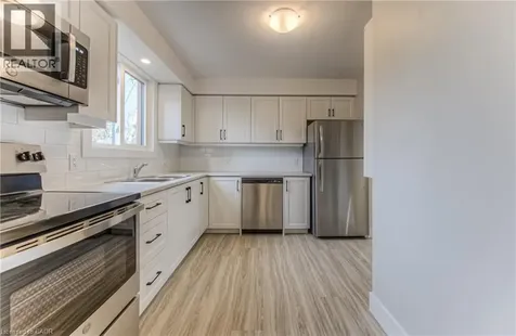 40 Daniel Avenue Kitchener ON N2K 2E9