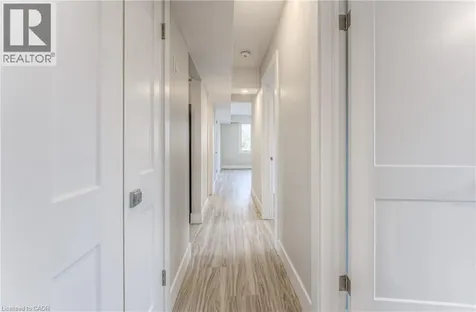 40 Daniel Avenue Kitchener ON N2K 2E9