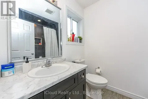 132 Drone Crescent Guelph (willow West/sugarbush/west Acres) ON N1K 0B9