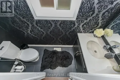 132 Drone Crescent Guelph (willow West/sugarbush/west Acres) ON N1K 0B9
