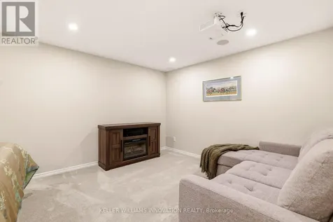 635 Royal Fern Street Waterloo ON N2V 2P6