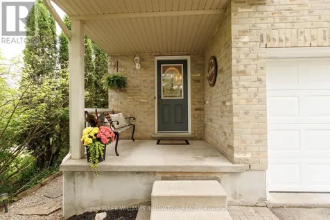635 Royal Fern Street Waterloo ON N2V 2P6
