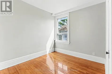 1071 Gladstone Avenue Ottawa ON K1Y 3G7